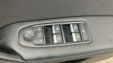 Renault Symbioz 1.6 E-Tech FHEV 145 Iconic Esprit Alpine 5dr Auto Hybrid Estate